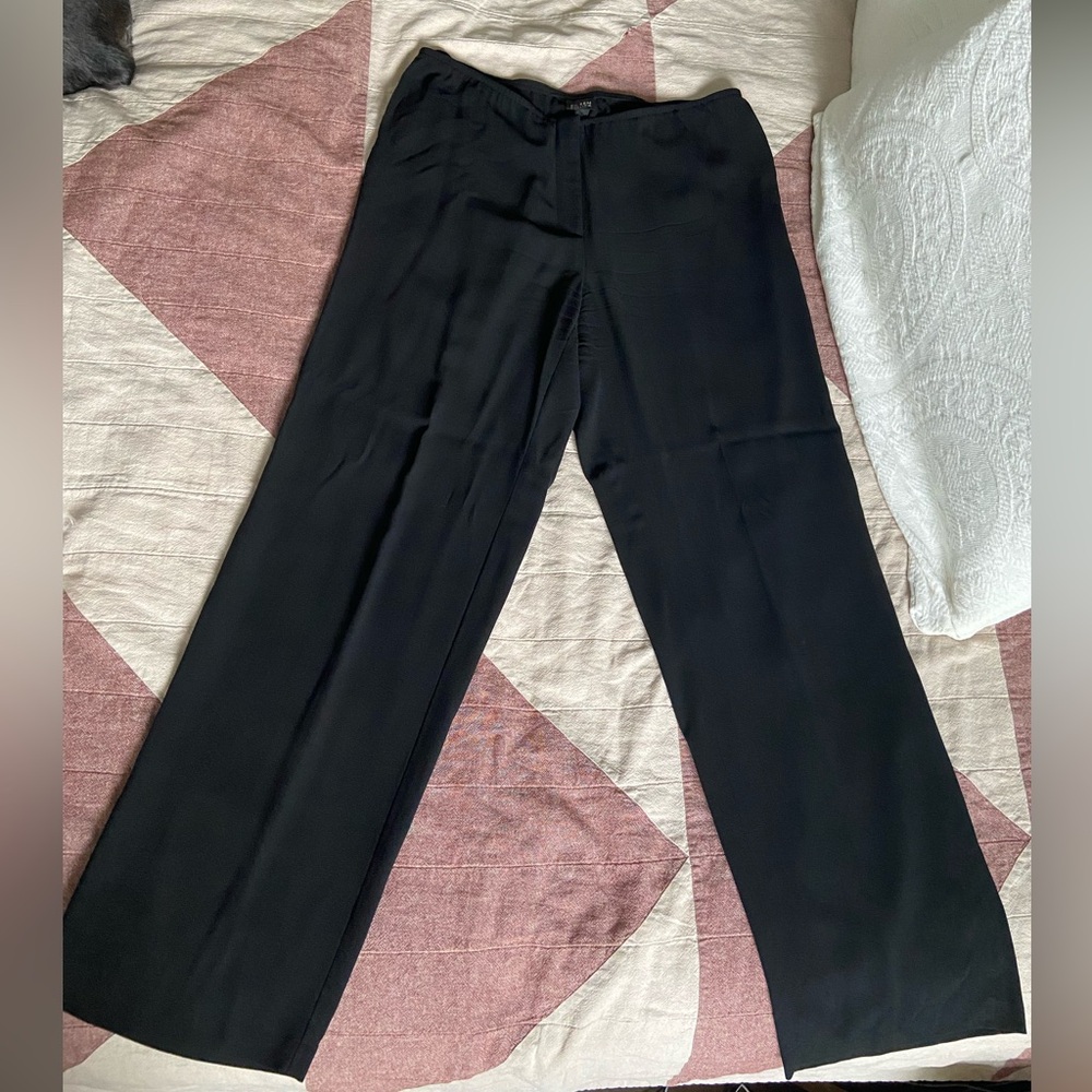 Eileen Fisher Silk Black lightweight Pants